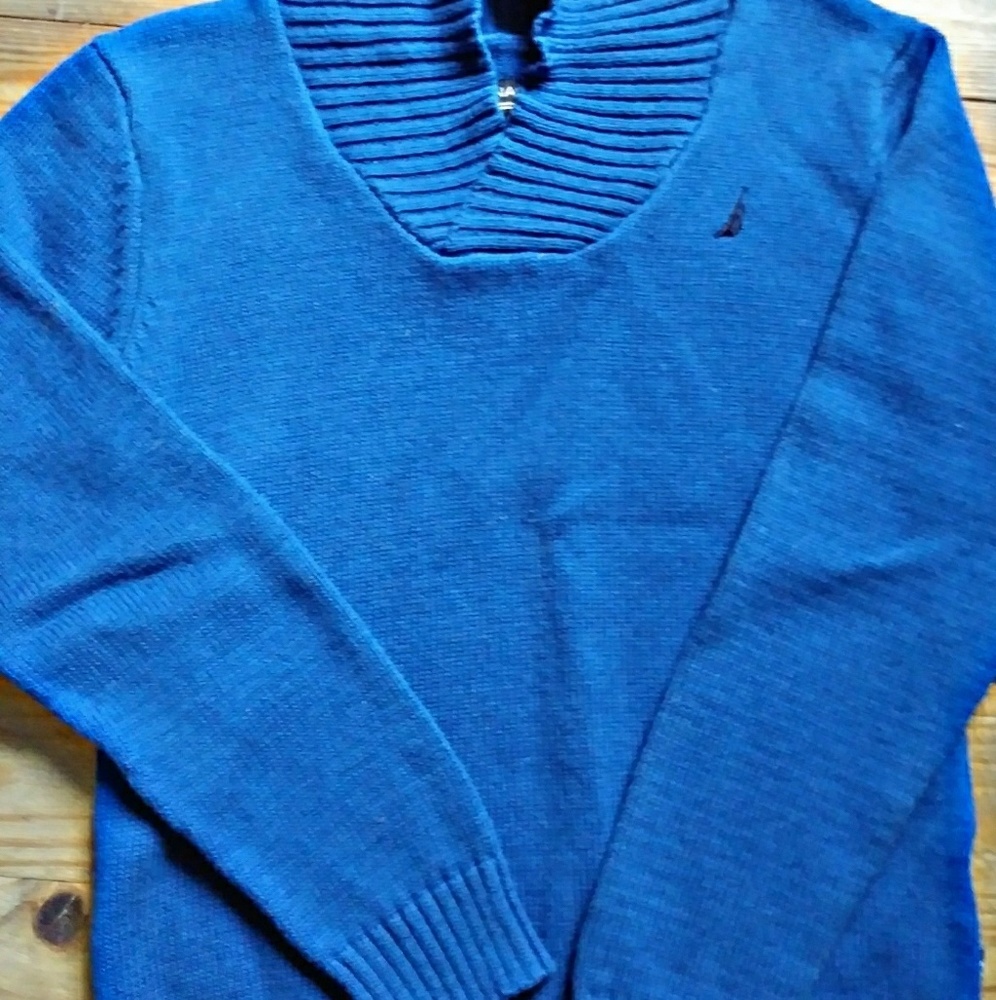 Youth boys blue Nautica Sweater (size Large 7)